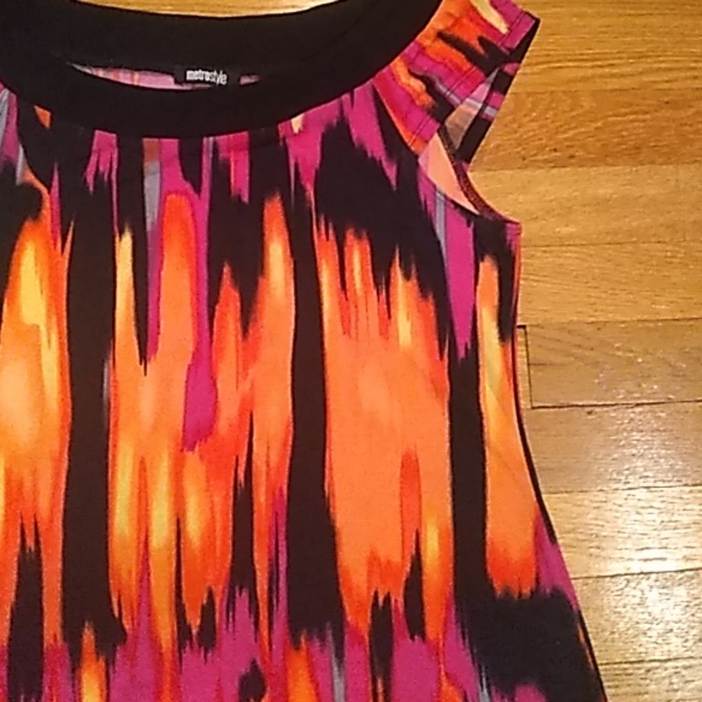 Sleeveless Dress - Picture 3 of 4